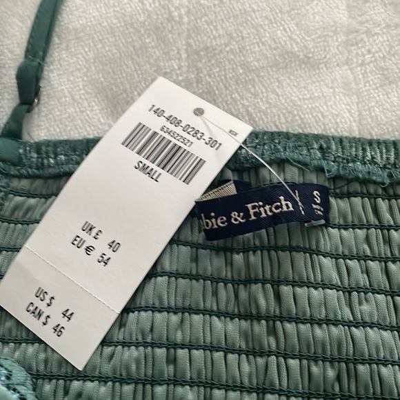 Abercrombie & Fitch Womens velvet crop top - Picture 5 of 6